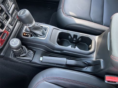 New 2025 Jeep Gladiator Rubicon image 7