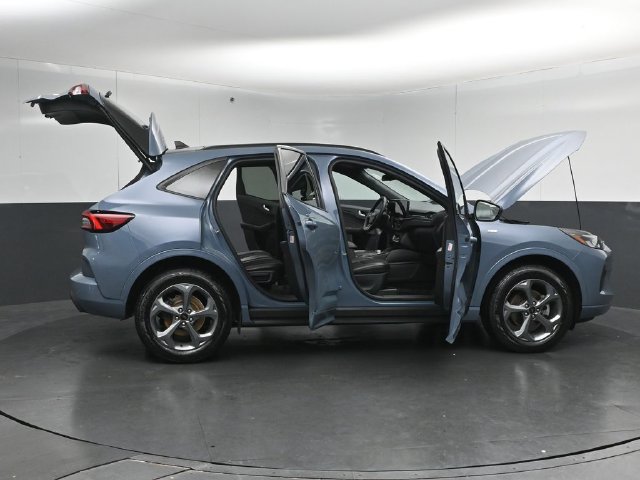 Certified 2024 Ford Escape ST-Line w/ Tech Pack #1 AWD/4WD image 61