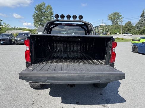 Used 2022 Chevrolet Silverado 1500 Custom AWD/4WD image 11