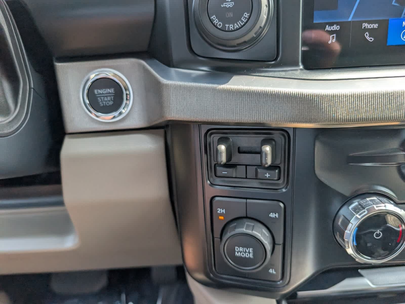 Used 2025 Ford F450 Platinum w/ Platinum Plus Package AWD/4WD image 31