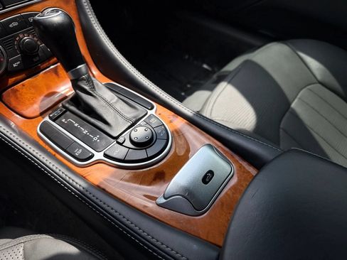 Used 2005 Mercedes-Benz SL 65 AMG image 65
