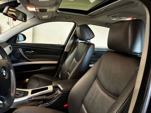 Used 2008 BMW 328xi Sedan image 9