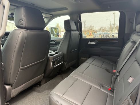 New 2026 GMC Sierra 2500 Denali w/ Denali Reserve Package image 5