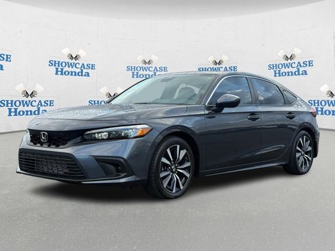 Used 2023 Honda Civic EX-L image 2