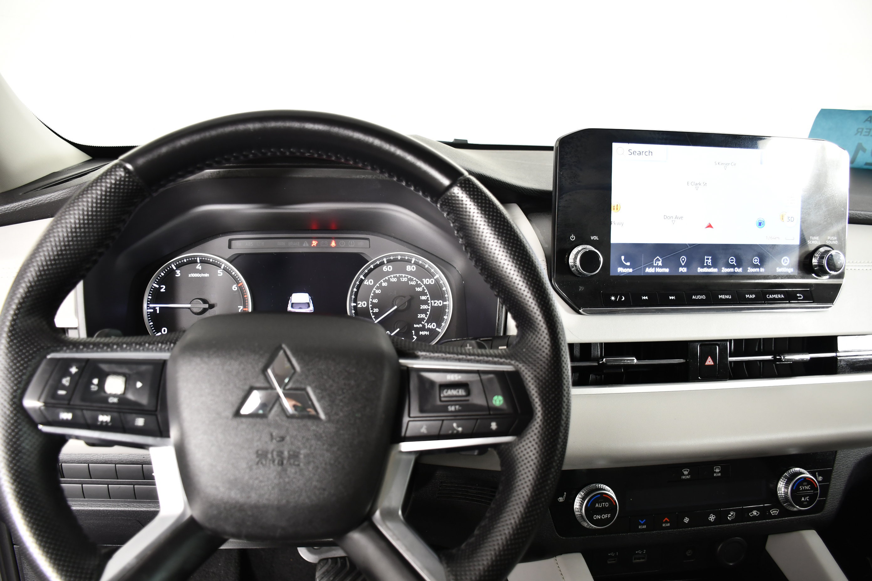 Used 2022 Mitsubishi Outlander SEL AWD/4WD image 16