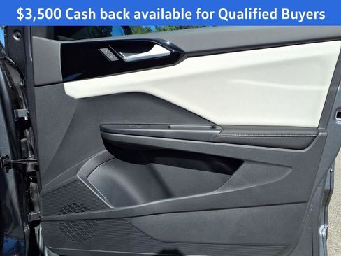 New 2025 Volkswagen Taos S image 25