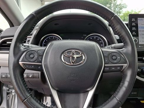 Used 2022 Toyota Camry XLE AWD/4WD image 22