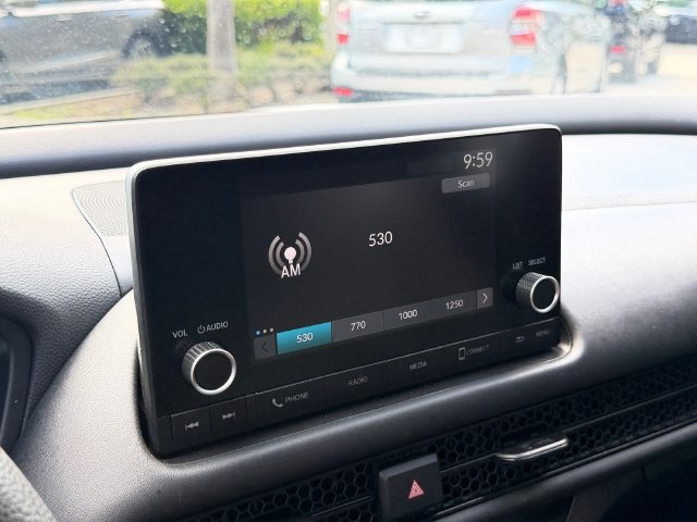 Certified 2025 Honda HR-V LX image 25