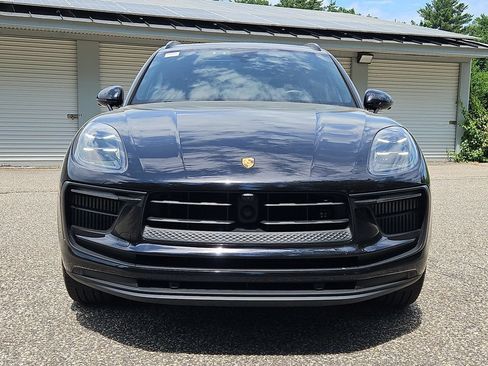 Used 2025 Porsche Macan S AWD/4WD image 10