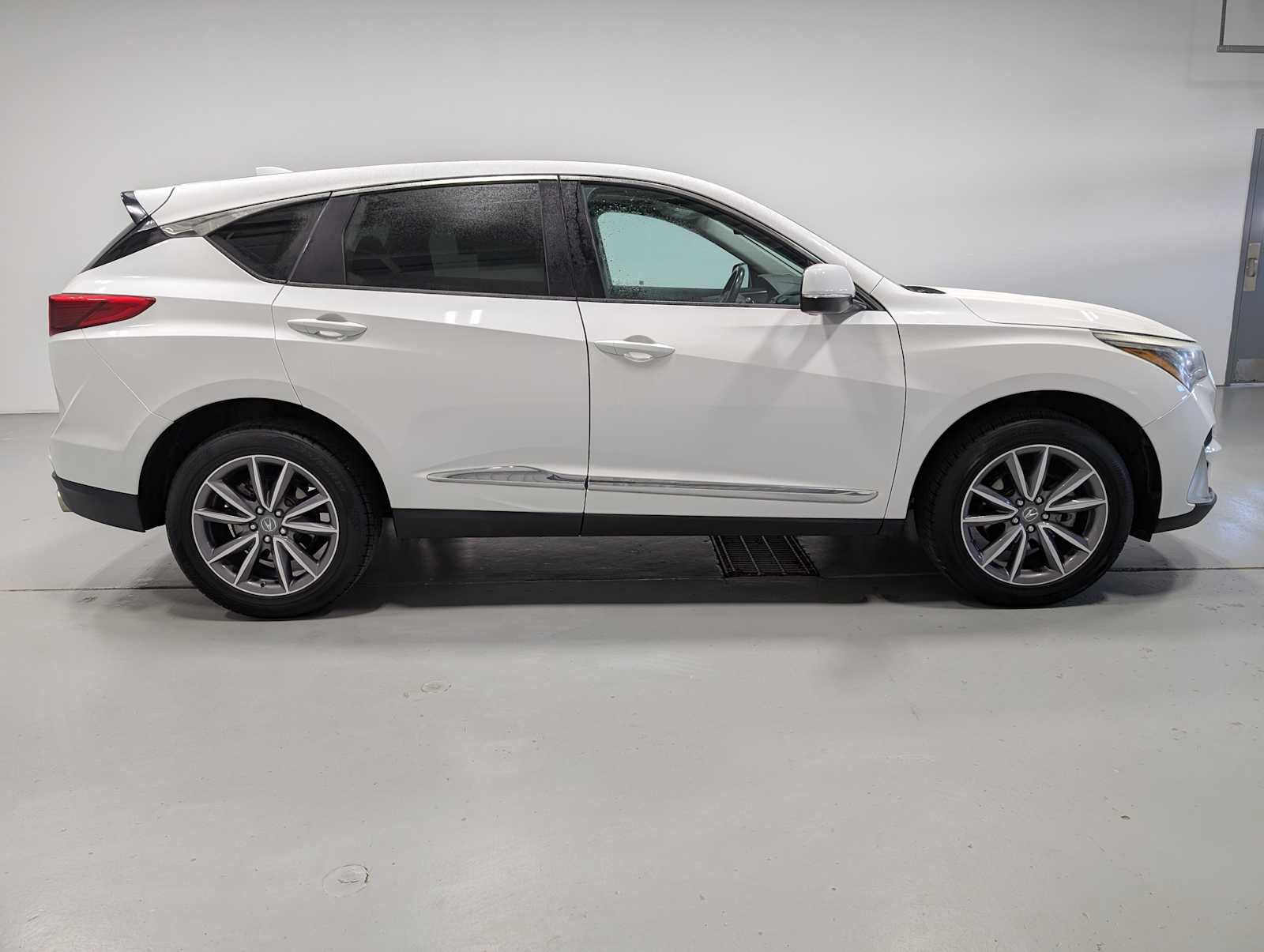 Used 2020 Acura RDX w/ Technology Package AWD/4WD image 7