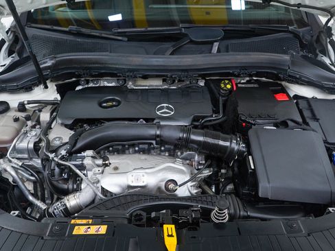 Used 2022 Mercedes-Benz GLA 250 4MATIC image 26