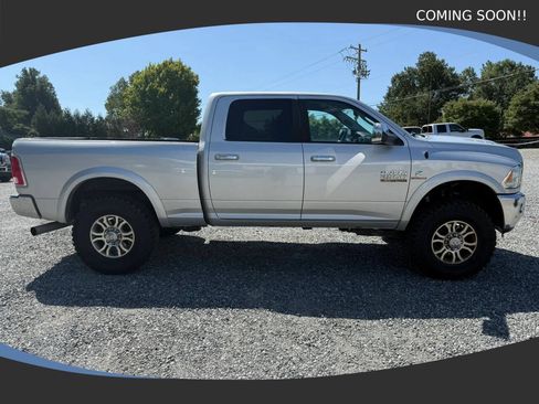 Used 2016 RAM 2500 Laramie AWD/4WD image 6