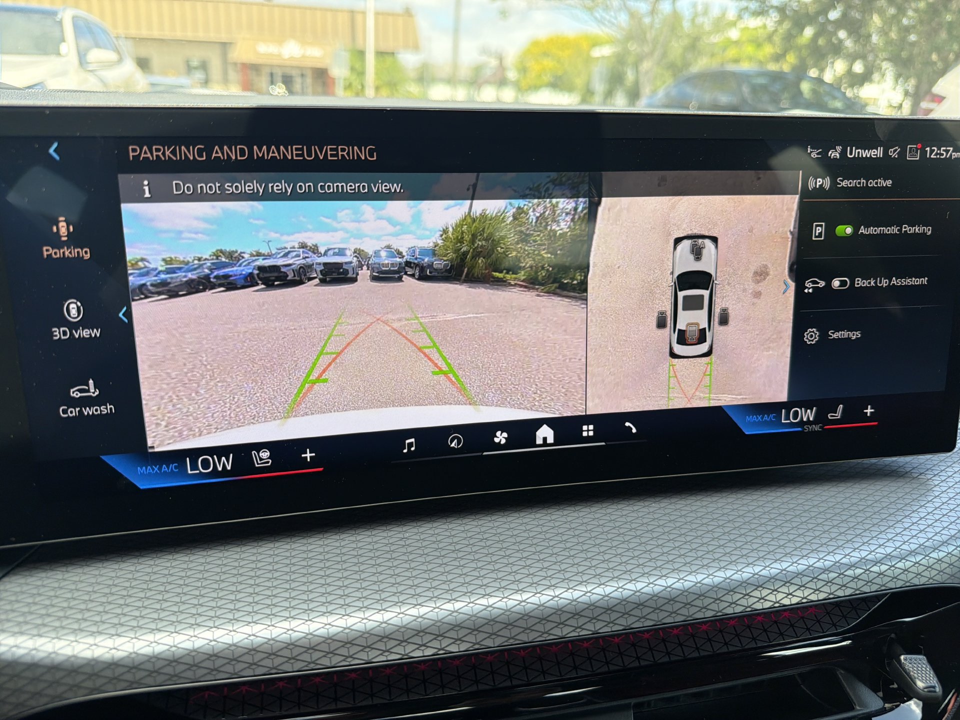 New 2026 BMW 330i Sedan w/ M Sport Package RWD image 27
