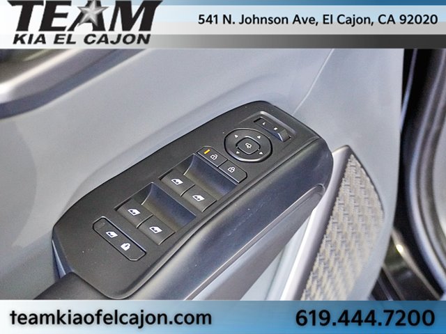 Certified 2024 Kia EV9 Light Long Range RWD image 29