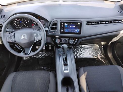 Used 2021 Honda HR-V Sport image 13