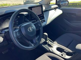 Used 2023 Toyota Corolla LE video 2