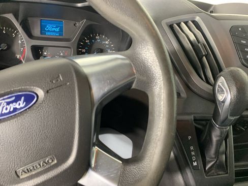 Used 2018 Ford Transit 150 130 Medium Roof image 21