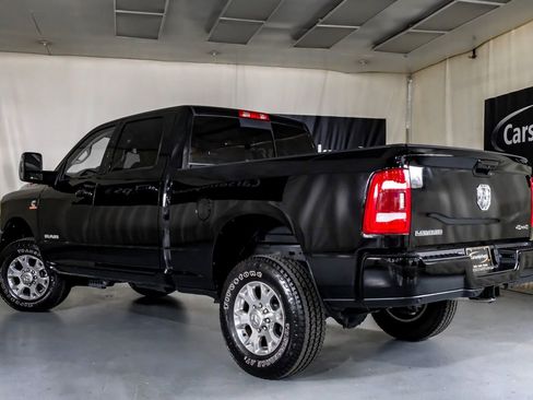 Used 2024 RAM 2500 Laramie w/ Safety Group AWD/4WD image 10