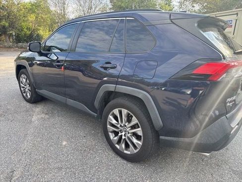 Used 2019 Toyota RAV4 XLE Premium w/ Advanced Technology Package image 2