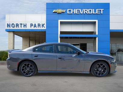 Used 2022 Dodge Charger R/T w/ Blacktop Package