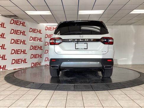 New 2026 Honda Pilot Elite image 6