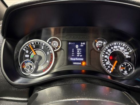 Used 2022 RAM 3500 Tradesman AWD/4WD image 16