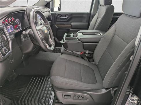 Used 2022 Chevrolet Silverado 2500 LT w/ Convenience Package image 15
