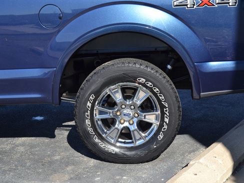 Used 2017 Ford F150 Lariat w/ Equipment Group 502A Luxury image 58