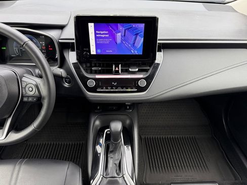 Certified 2024 Toyota Corolla XLE image 20