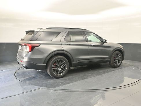 New 2026 Ford Explorer ST image 15