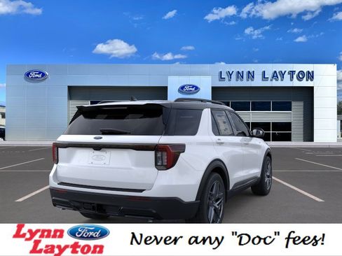 New 2026 Ford Explorer ST-Line w/ ST-Line Street Pack RWD image 8