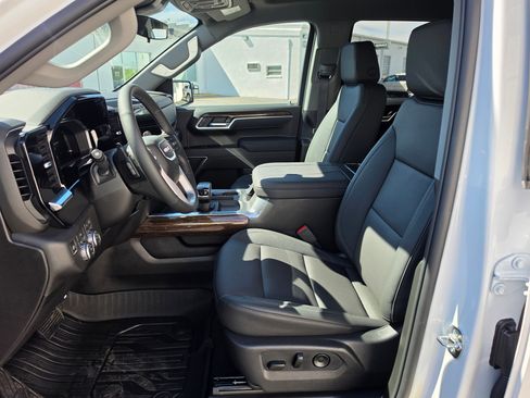 New 2026 GMC Sierra 1500 Elevation w/ Elevation Premium Package image 7