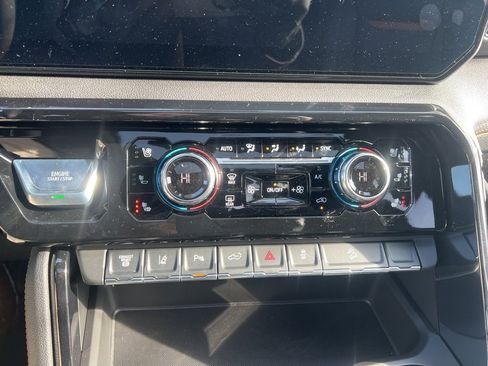 New 2026 GMC Sierra 2500 AT4 w/ AT4 Premium Plus Package image 14