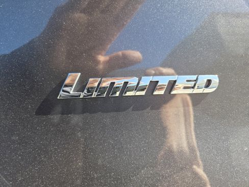 Used 2018 Toyota 4Runner Limited image 15