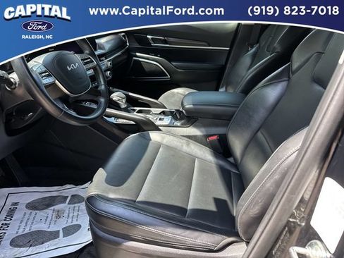Used 2025 Kia Telluride S AWD/4WD image 19