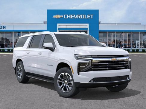 New 2026 Chevrolet Suburban LT w/ Comfort Package AWD/4WD image 7