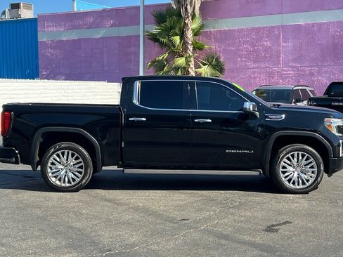 Used 2019 GMC Sierra 1500 Denali w/ Denali Ultimate Package AWD/4WD image 3