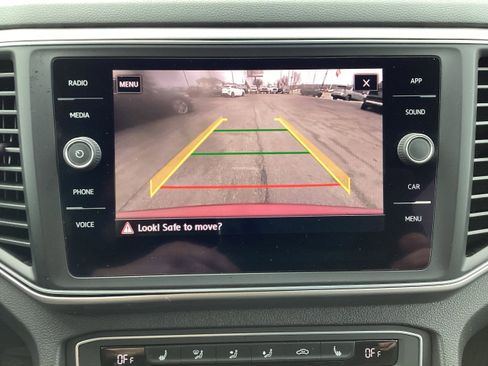 Used 2018 Volkswagen Atlas SE image 22