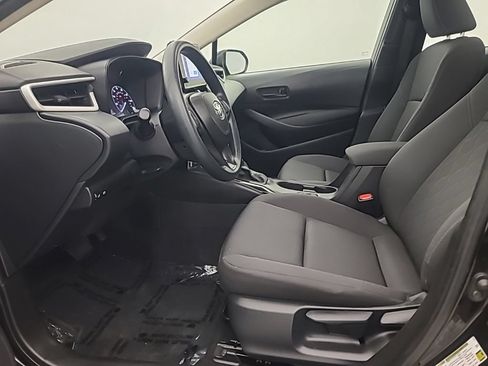 Used 2025 Toyota Corolla LE FWD image 25