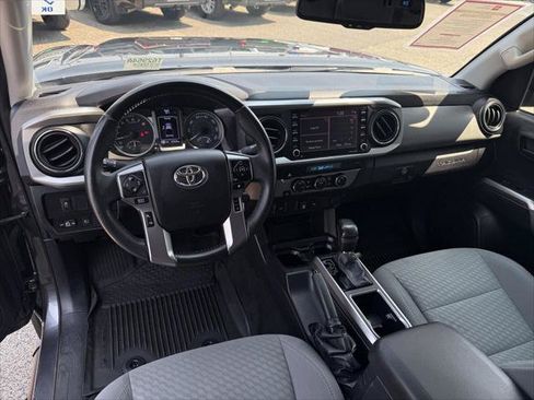 Certified 2021 Toyota Tacoma SR5 RWD image 17