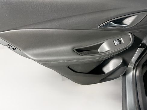 Used 2025 Buick Encore GX Preferred image 27