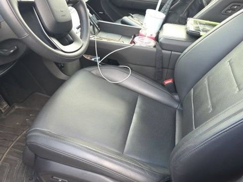 Used 2025 Hyundai Santa Fe Calligraphy AWD/4WD image 7