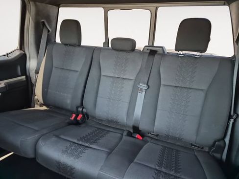 Used 2019 Ford F150 XLT w/ Equipment Group 302A Luxury AWD/4WD image 13