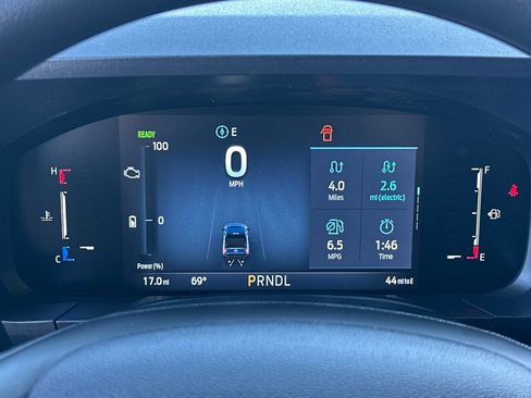 New 2025 Ford Maverick XL image 22