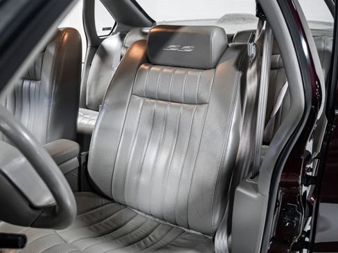 Used 1995 Chevrolet Impala SS image 16