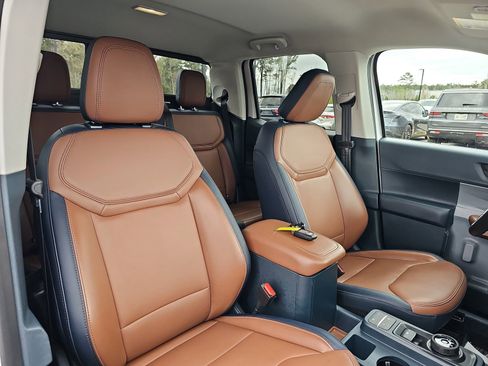 Used 2024 Ford Maverick Lariat w/ 4K Tow Package image 10