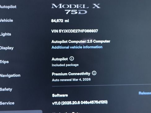 Used 2017 Tesla Model X 75D AWD/4WD image 10