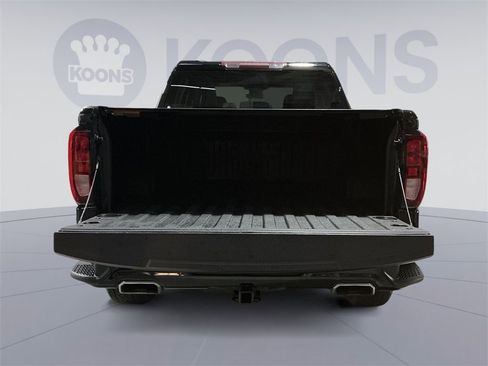Used 2022 GMC Sierra 1500 Elevation image 31