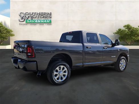 New 2026 RAM 2500 Big Horn AWD/4WD image 5