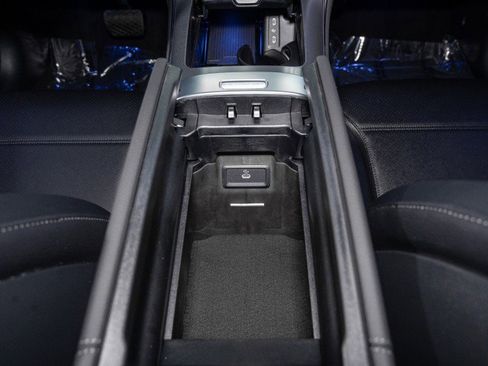 New 2026 Mercedes-Benz GLC 300 image 22